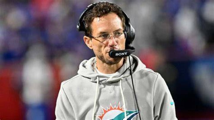 Mike McDaniel Here's how I danced into wife Katie's heart Yahoo Sports